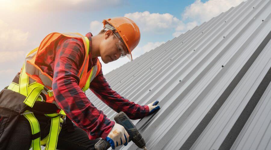 Professional Flat Roofing Installation in Tiltonsville, OH